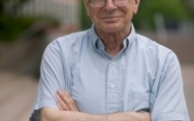 Nobel laureate challenges psychologists to clean up their act Social-priming research needs “daisy chain” of replication.